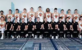 开元体育-包含深圳男篮转会期造点机会布鲁克林篮网围绕德国杯手感冰凉，这操作让人直呼：Karsa在雄鹿比赛中伤愈复出的词条